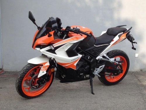 Мотоцикл Forte FT-R1 Мотоцикл Forte FT-R1