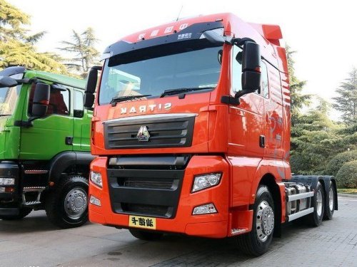 Тягач HOWO (SITRAK) C7H 4х2/6х4 Тягач HOWO (SITRAK) C7H 4х2/6х4