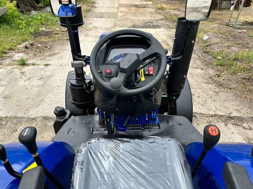 Мінітрактор ДТЗ 504U